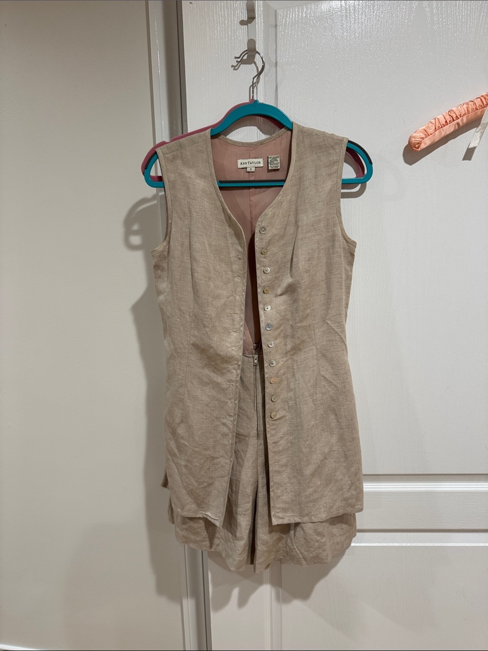 Vintage Ann Taylor Neutral Linen Sleeveless Button-Front shorts and dress